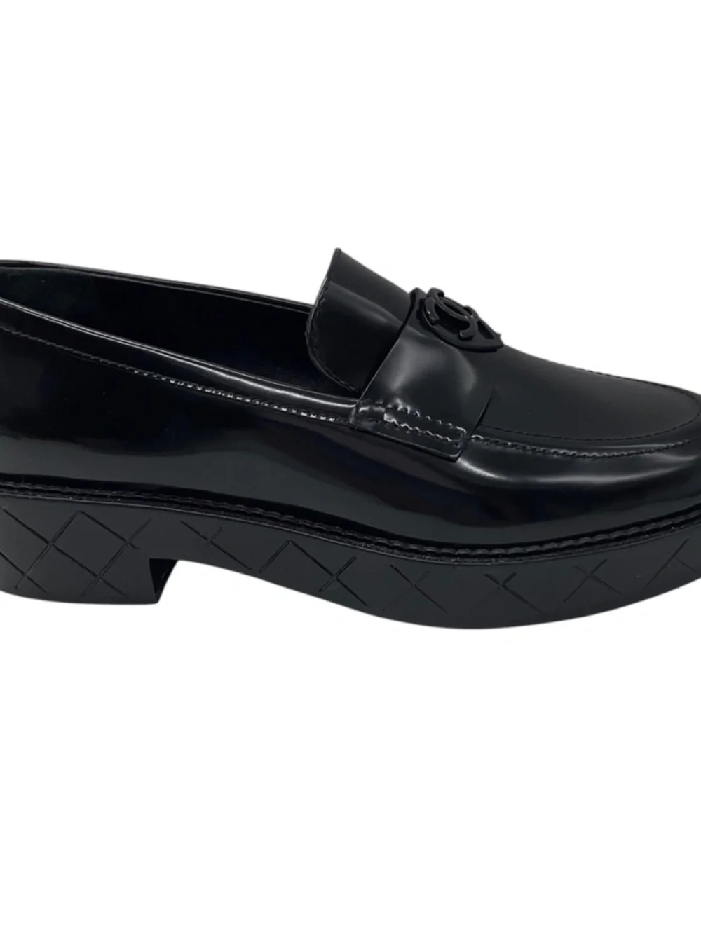 CHANEL BLACK 2024 CC LOGO HEART CLASSIC SHINY CALFSKIN MOCCASINS / LOAFERS